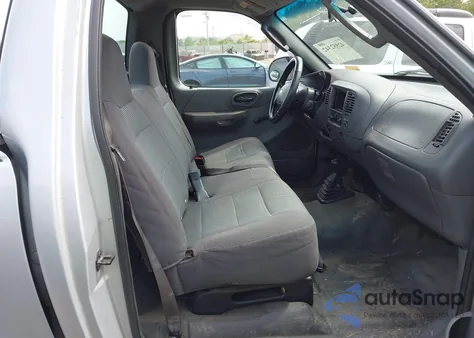 2004 Ford F-150 Heritage Xl/Xlt из США, поврежденный, VIN 2FTRF18204CA84580